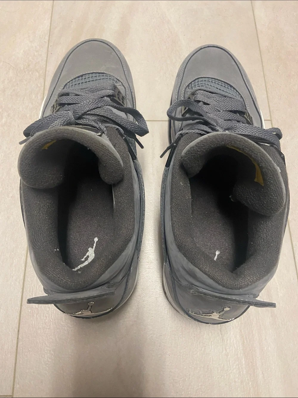 Jordan 4 Retro Cool Grey